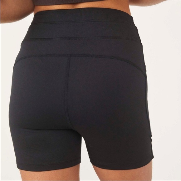 NWT Free People Odessa Bike Shorts in Black Size XS - Picture 3 of 10